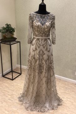 Elegant Light Grey Long Beaded Evening Dress