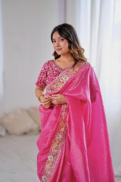 Alternative view of Pink Color Beautiful Silk Fabric Saree
