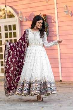 Alternative view of White Color Anarkali Suit in Georgette Fabric with maroon Color Dupatta