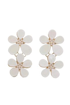 Alternative view of White Daisy Floral Drop Earrings