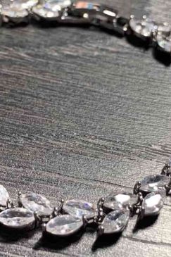 Alternative view of Elegant Water Drop Zircon Diamond Bracelet