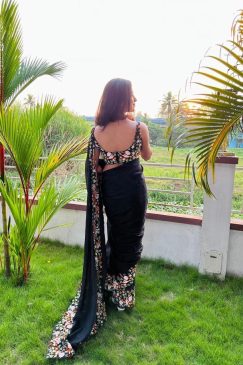 Alternative view of Black Color Designer Partywear Saree