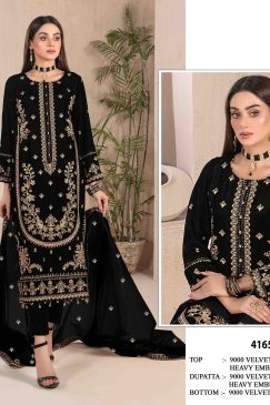 Black Color Beautiful Velvet Dress