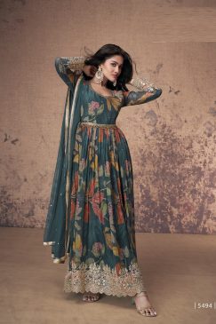 Beautiful Partywear Anarkali Gown In Georgette Fabric For upcoming Festival