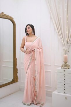 Light Pink colour georgette saree simple and beautiful look