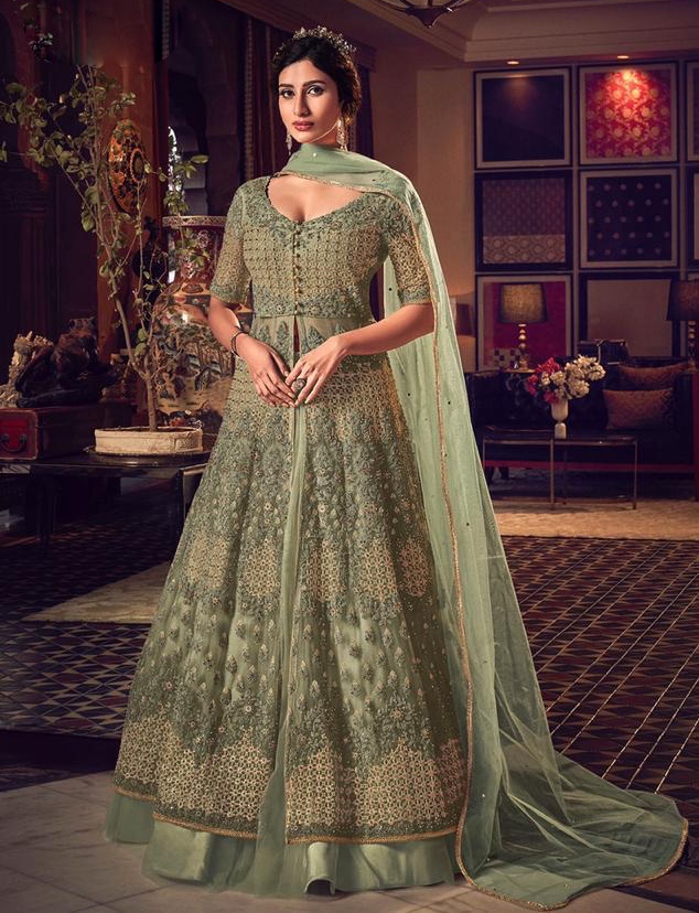 Lehenga deals to anarkali