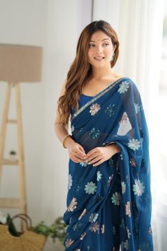 Alternative view of Blue shaded color Georgette Fabric Saree