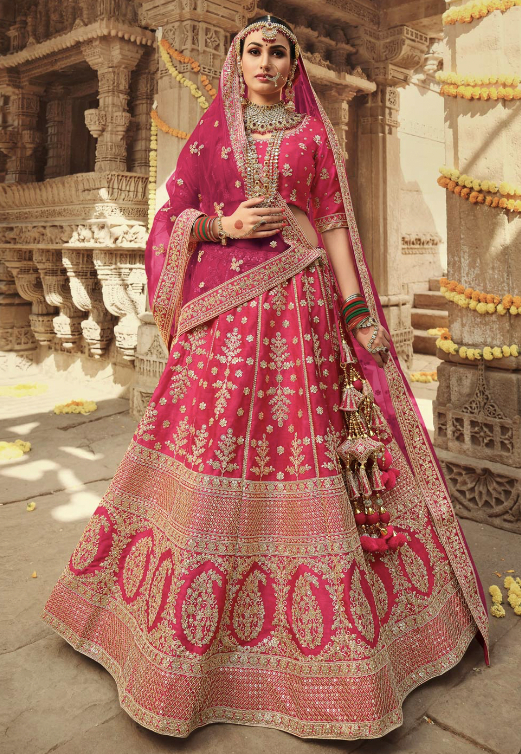 LEMONADE PINK HEAVY EMBROIDERED DESIGNER BRIDAL LEHENGA – zarikaariindia.com