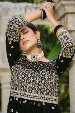 Alternative view of Black Anarkali Style Palazzo Suit