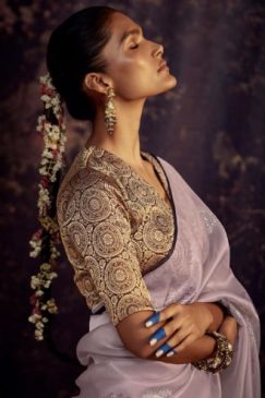 Alternative view of Pale Pink Fancy Fabric Embroidered Wedding Saree