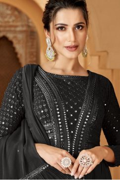 Alternative view of Black Front Slit Georgette Pant Suit