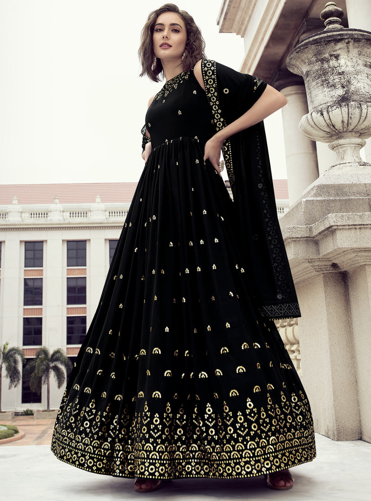 Black best sale embroidered anarkali