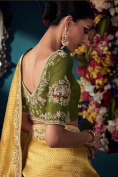 Alternative view of Yellow Pure Silk Wedding Saree