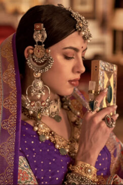 Alternative view of Purple Traditional Silk Saree