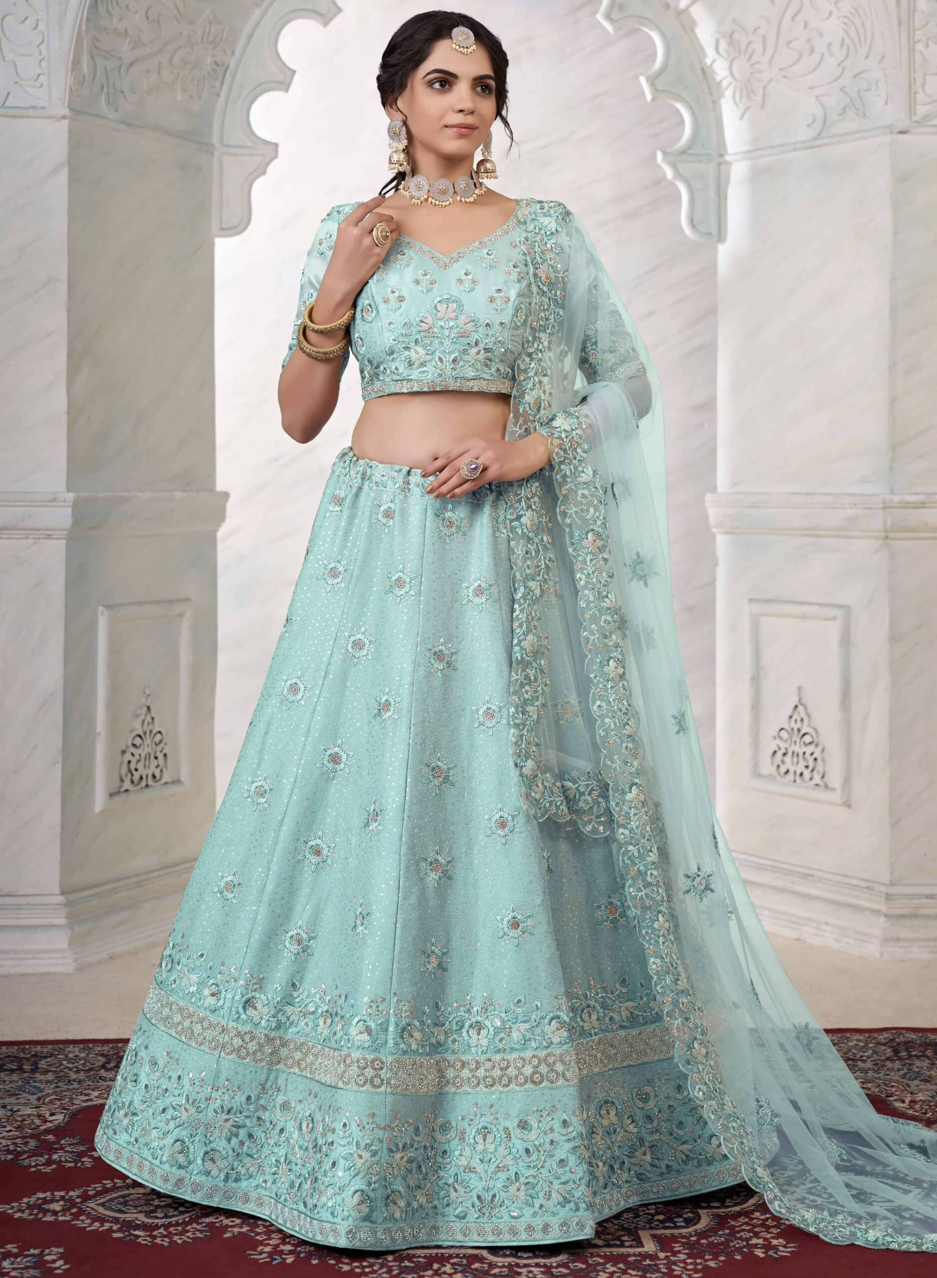 Gauri House – Best Collection of Ethnic and Wedding Wears