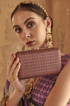 Alternative view of Green & Purple Traditional Silk Saree