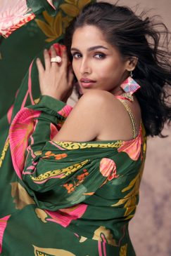 Alternative view of Green Crepe Silk Jacket Style Palazzo With Crop Top