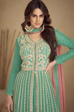Alternative view of Green Embroidered Palazzo Suit