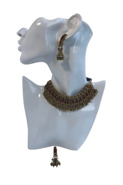 Alternative view of Red Necklace And Earring Set
